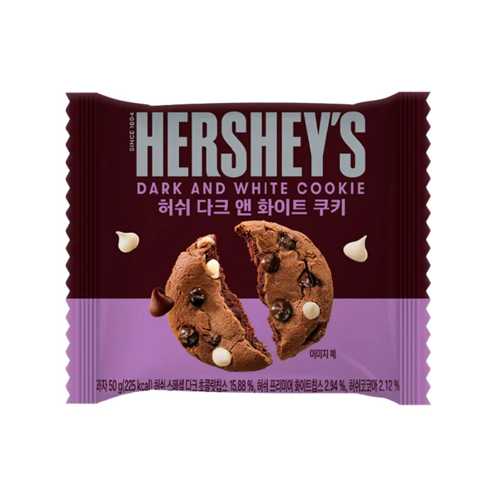 Hershey's Dark & White Chocolate Chip Cookie (50g)